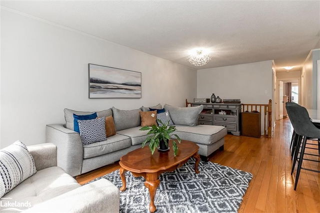 62 Courtice Crescent