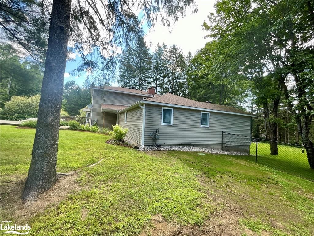 Single Family Residence sold at 81 Spruce Drive, Port Sydney, ON, P0B 1L0 - Stephenson - MLS: 40463577