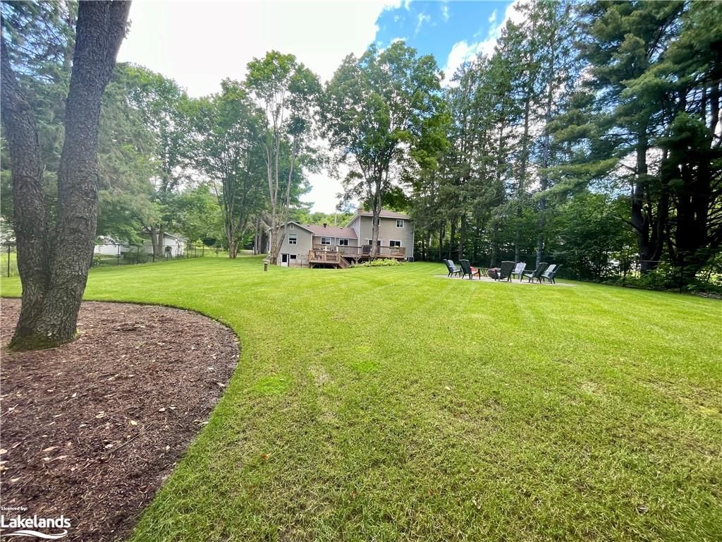 Single Family Residence sold at 81 Spruce Drive, Port Sydney, ON, P0B 1L0 - Stephenson - MLS: 40463577