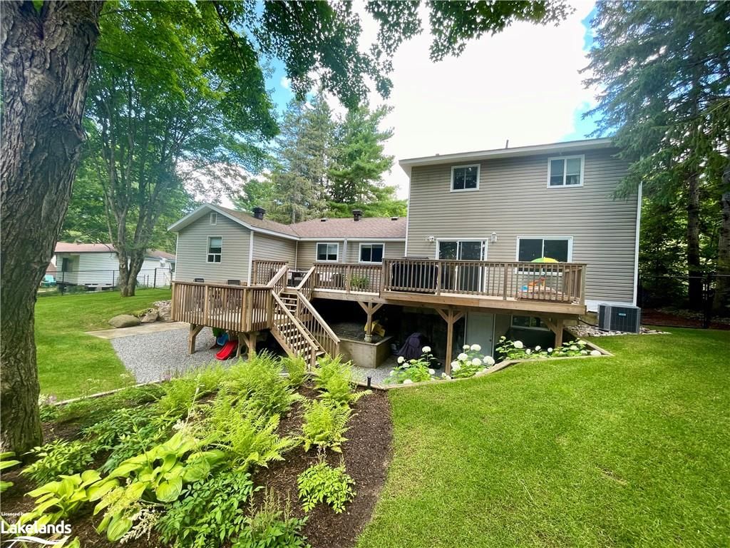 Single Family Residence sold at 81 Spruce Drive, Port Sydney, ON, P0B 1L0 - Stephenson - MLS: 40463577