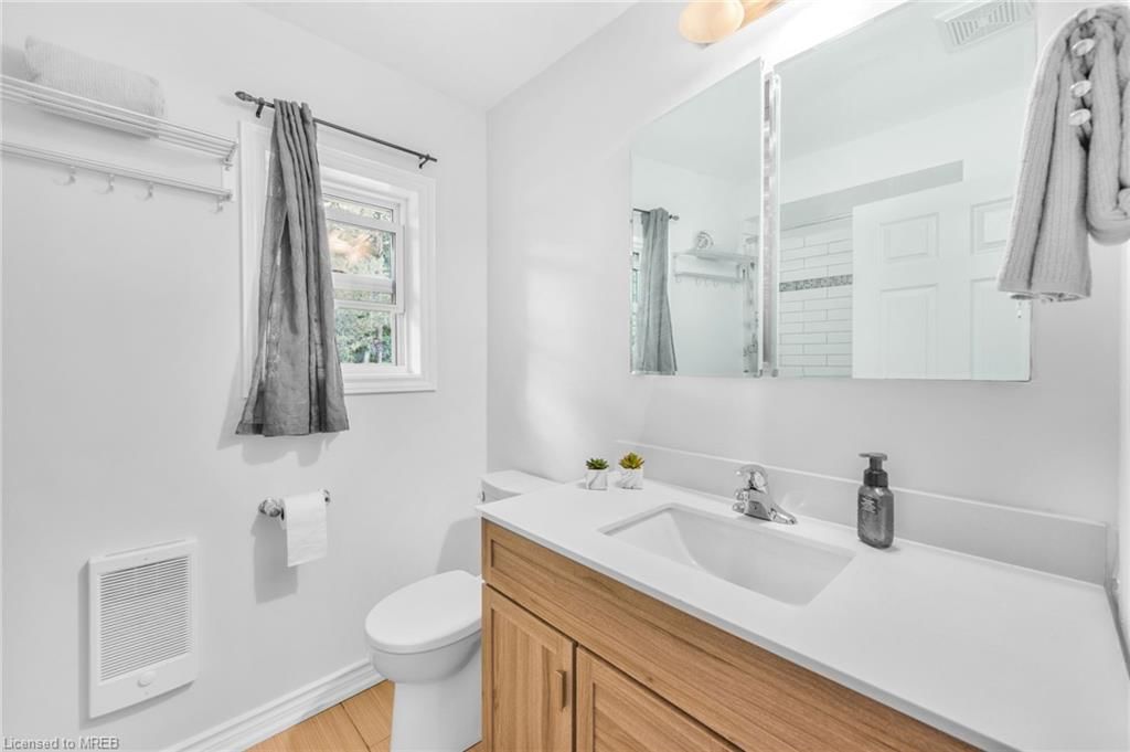 Single Family Residence sold at 44 Ball Avenue, Beaverton, ON, L0K 1A0 - Brock - MLS: 40463591