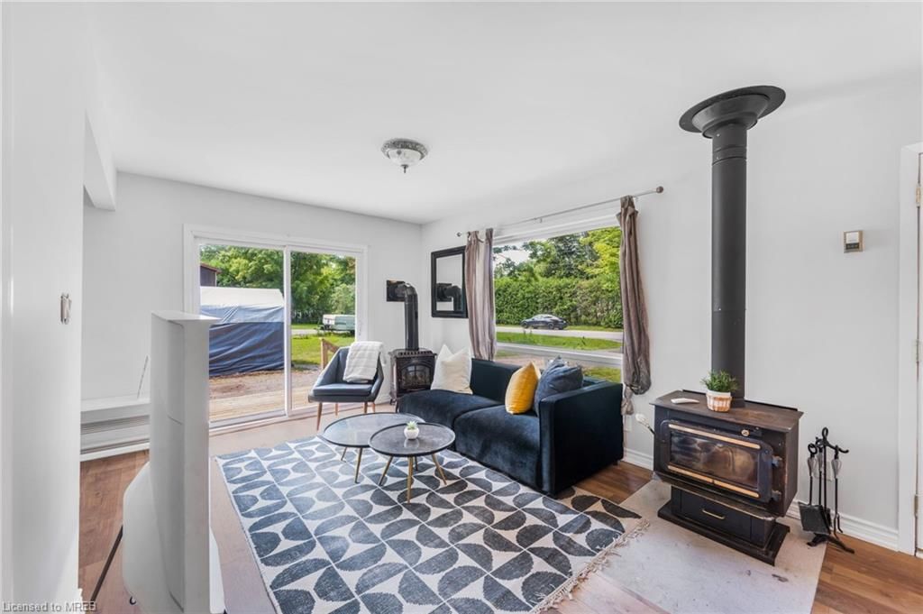 Single Family Residence sold at 44 Ball Avenue, Beaverton, ON, L0K 1A0 - Brock - MLS: 40463591