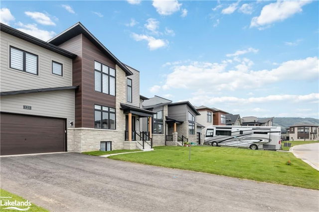 125 Stoneleigh Drive