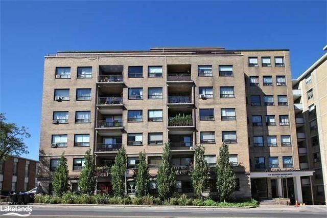 408 - 660 Eglinton Avenue