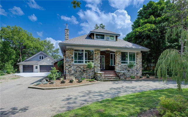 425 Huron Street