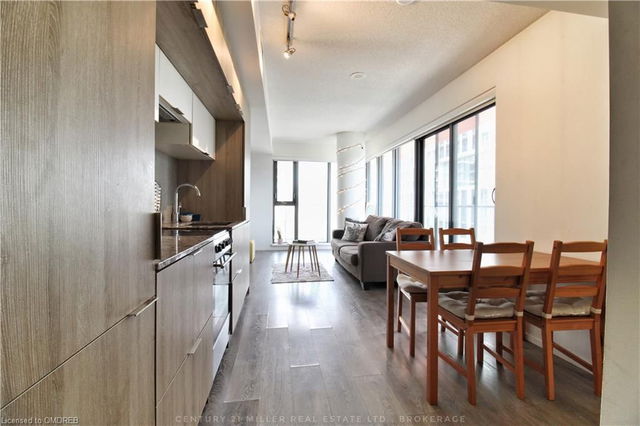 509 - 159 Dundas Street