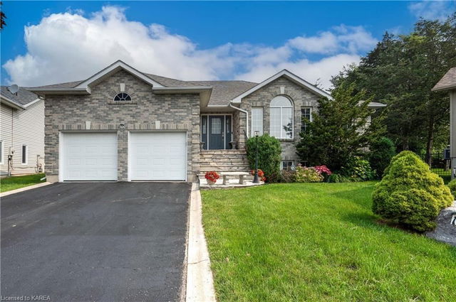 10 Burleigh Court