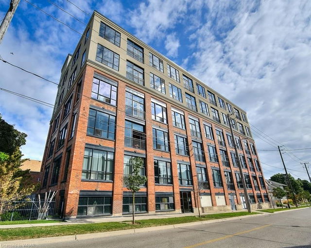 409 - 120 Mansion Street