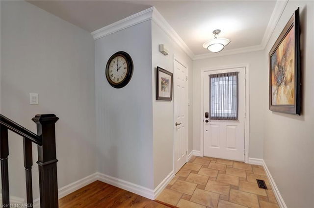 3086 Plum Tree Crescent