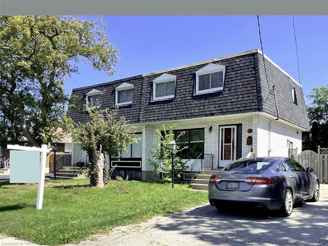 574 Lake Street