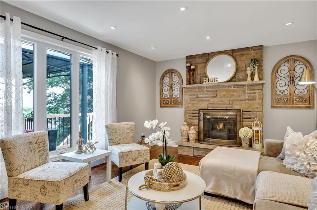Single Family Residence sold at 994 Golfview Road, Peterborough, ON, K9J 7W4 - Central - MLS: 40468226