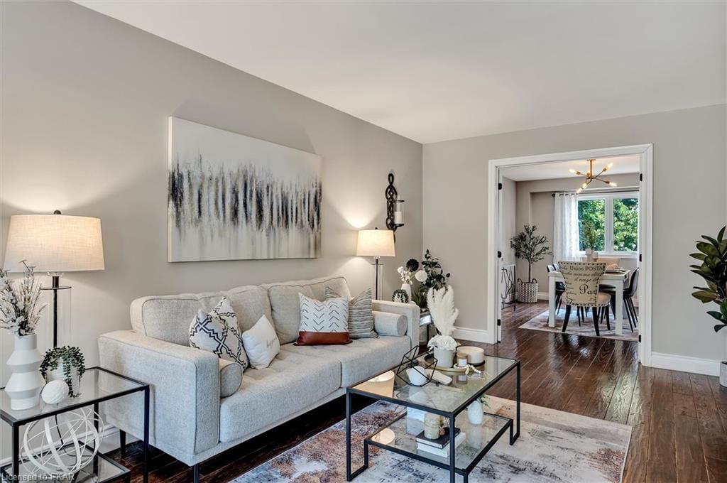 Single Family Residence sold at 994 Golfview Road, Peterborough, ON, K9J 7W4 - Central - MLS: 40468226