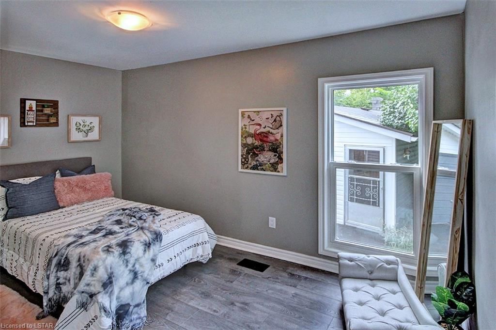Duplex Up/Down sold at 76 Rosebery Place, St. Thomas, ON, N5R 2H7 - SW - MLS: 40468424