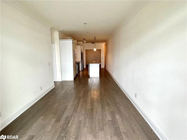 211 - 90 Orchard Point Road