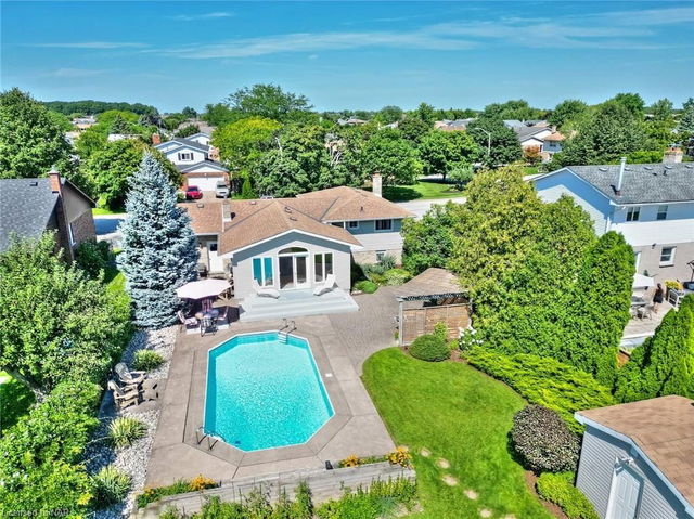 25 Conroy Crescent