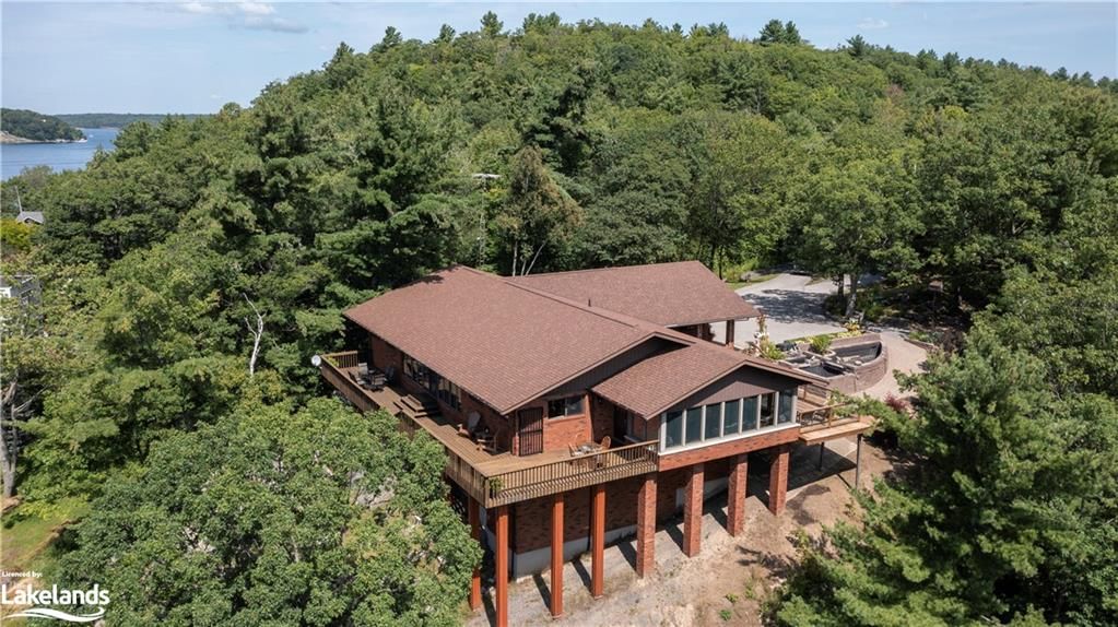 Single Family Residence sold at 24 Roncaster Lane, Parry Sound, ON, P2A 2X5 - Seguin - MLS: 40471908