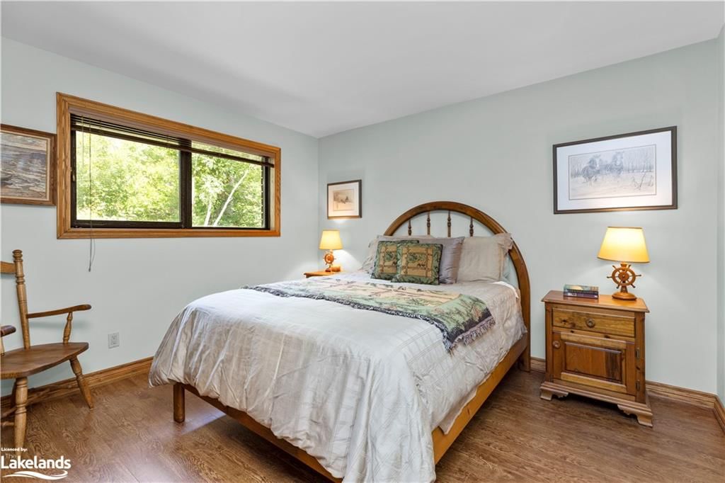 Single Family Residence sold at 24 Roncaster Lane, Parry Sound, ON, P2A 2X5 - Seguin - MLS: 40471908