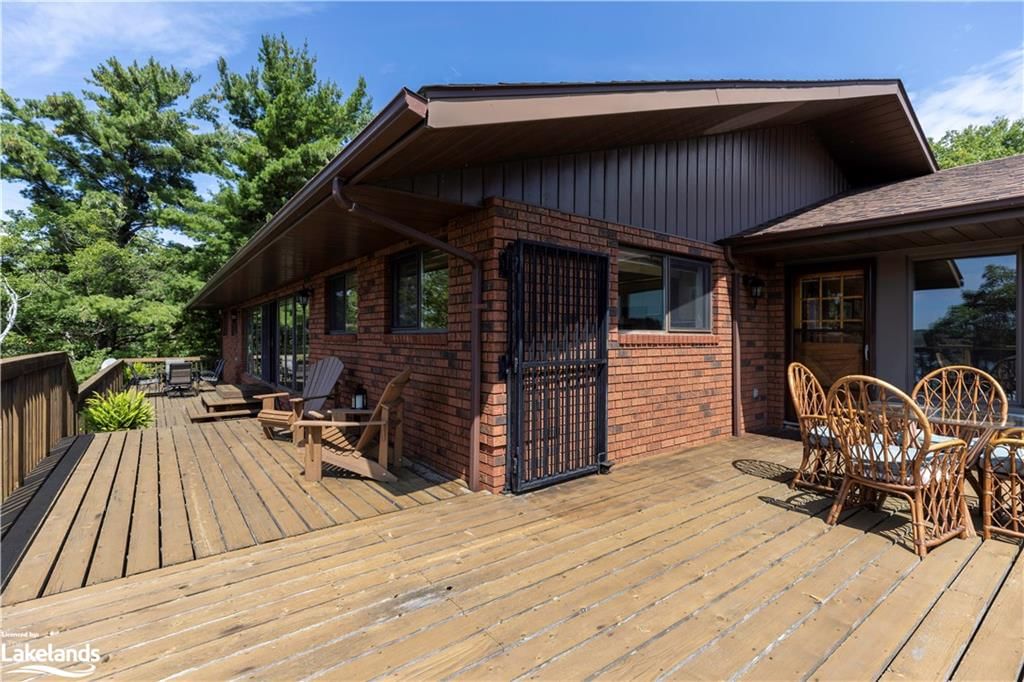 Single Family Residence sold at 24 Roncaster Lane, Parry Sound, ON, P2A 2X5 - Seguin - MLS: 40471908