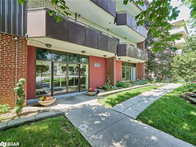 800 Kennedy Road