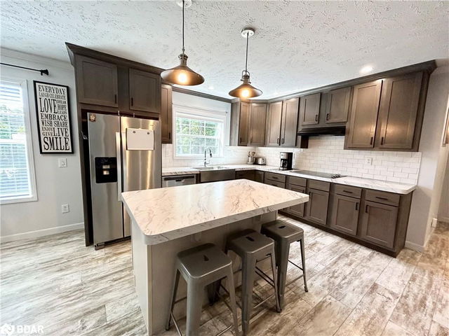 20 Bridlewood Crescent