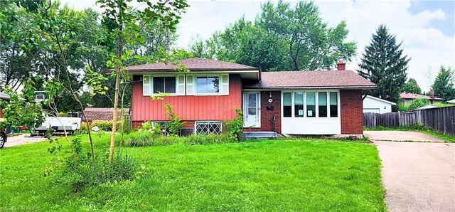 78 Beverly Crescent