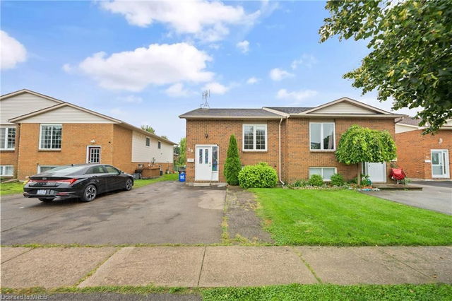39 Woodland Drive