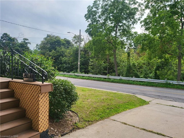 22 Willowdale Avenue