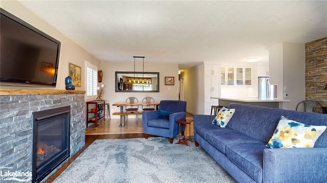 549 Simcoe Street