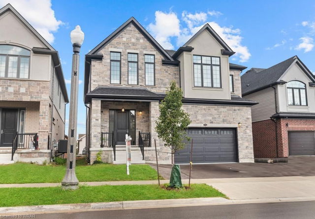 574 Bridgemill Crescent