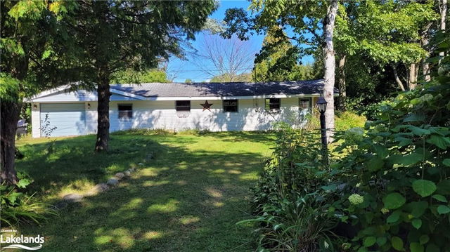 9 Chippewa Crescent