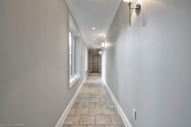 306 - 390 Upper Middle Road