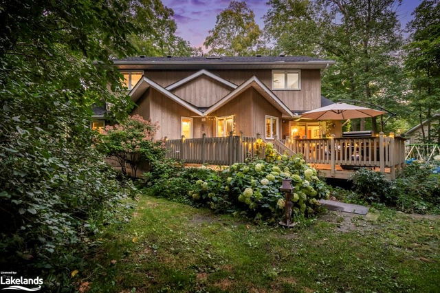 14 Oneida Crescent