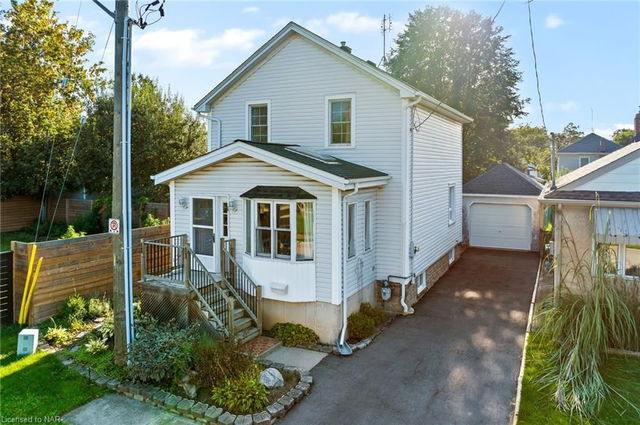 1 Huron Street