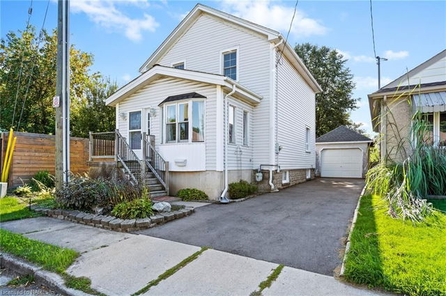 1 Huron Street