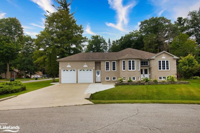 2 Eagle Court