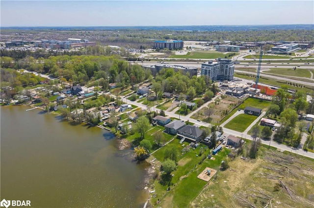 712 - 58 Lakeside Terrace