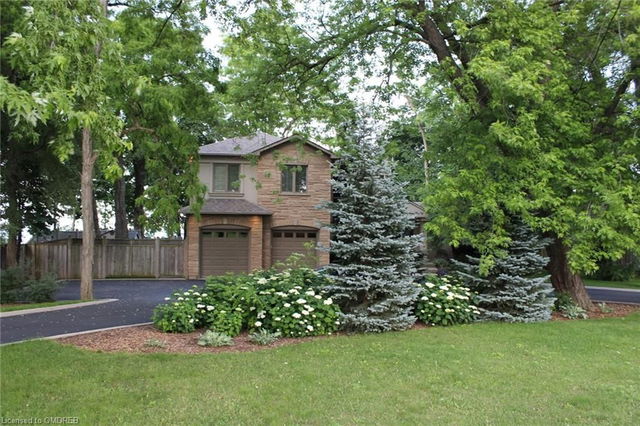 3338 Lakeshore Road