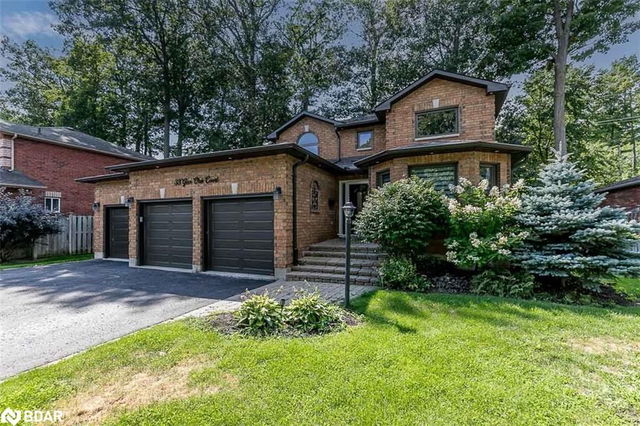 33 Glen Oak Court