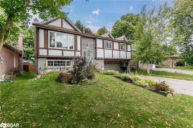 58 Collete Crescent