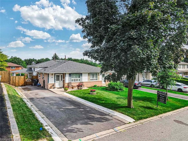 46 Marblehead Crescent