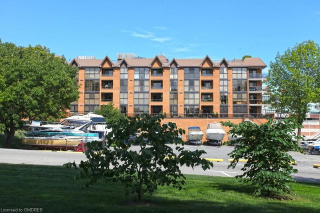 411 - 102 Bronte Road