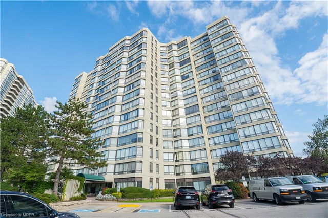 1611 - 26 Hanover Road