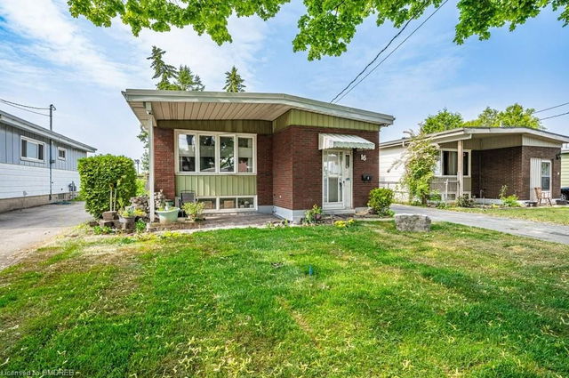 16 Ronaldshay Avenue