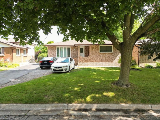 17 Brock Street