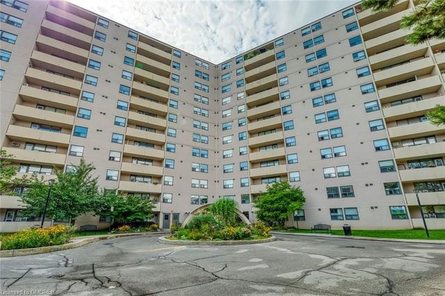 703 - 700 Dynes Road