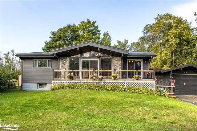 3360 Triple Bay Road