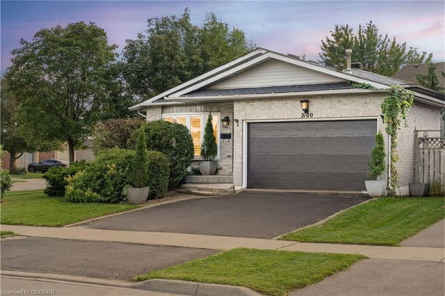 2100 Salma Crescent