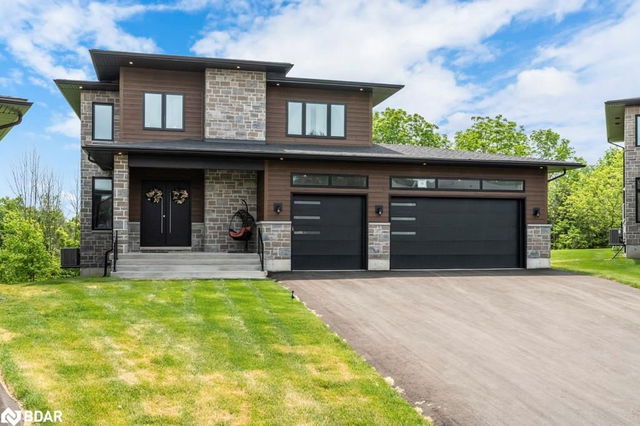14 Dixon Court