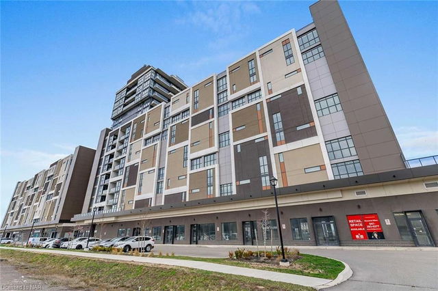 407 - 550 North Service Road