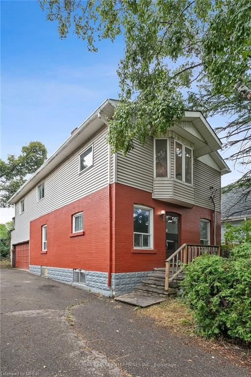 5 Lowes Avenue